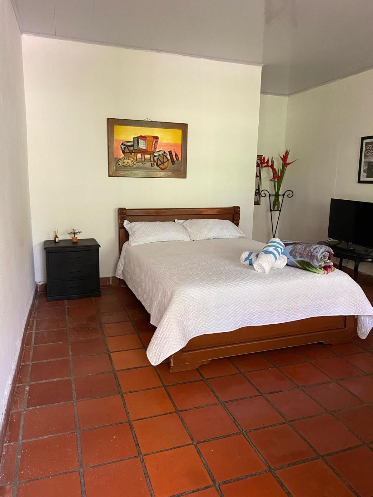 Villa Sonia Eco-Hostel Gigante Екстериор снимка